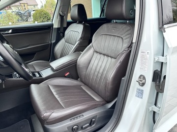 Skoda Superb III Kombi 2.0 TDI 190KM 2016 SKODA SUPERB III LAURIN &amp; KLEMENT 2.0 TDI 190 KM DSG Radar/Canton/ACC, zdjęcie 8