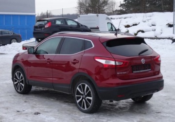 Nissan Qashqai II Crossover 1.6 dCi 130KM 2016 Nissan Qashqai 1.6 D 131KM Automat Bezwypadkowy Oplacony Serwisowany, zdjęcie 5