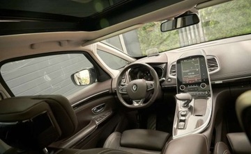 Renault Espace V Van 1.8 Energy TCe 225KM 2018 Renault Espace Renault Espace 1.8 TCe FAP Initiale Paris EDC 1.8 Benzyna, zdjęcie 21