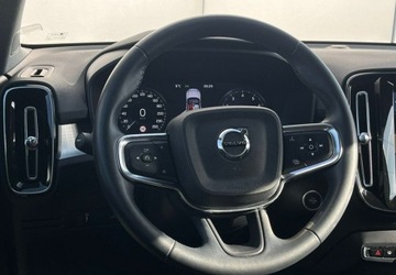 Volvo XC40 2022 Volvo XC 40 Salon Polska Kamera Parktronic Navi Led Grzane fotele FV, zdjęcie 17