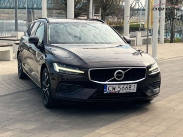 Volvo V60 I Kombi Facelifting 2.0 D3 DRIVE-E 150KM 2018 Volvo V60 2.0 Diesel 150KM LIFT Lakier w orygiale Bardzo zadbane, zdjęcie 6