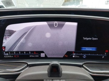 Cadillac Escalade III 2022 Cadillac Escalade Sport 2022 6.2l 6.2 Benzyna 420KM, zdjęcie 3