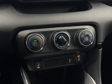 Toyota Yaris IV Hatchback 1.5 Dynamic Force 125KM 2023 Toyota Yaris Comfort+Tech+Style / 1 właściciel / S, zdjęcie 22