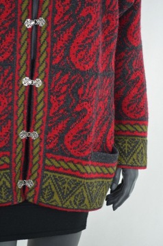 Женский свитер MALL DESIGN - шерсть - Размер M