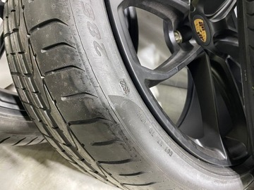 KOLA ALU RÁFKY Z PNEUMATIKA PORSCHE CAYENNE 315/30/22 285/35/22 9Y3.601.025.AN