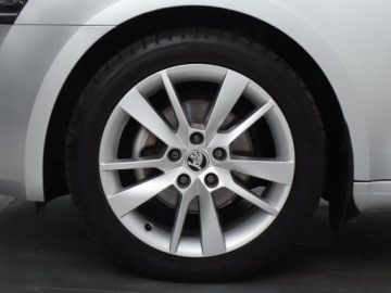 Skoda Octavia III Kombi Facelifting 2.0 TDI 150KM 2017 Skoda Octavia 2.0 TDI, Salon Polska, Serwis ASO, zdjęcie 14