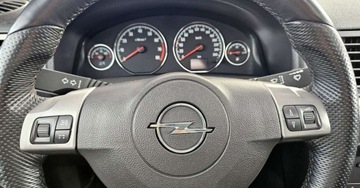 Opel Signum 2.8 V6 turbo ECOTEC 250KM 2008 Opel Signum Opel Signum 2.8 V6 Turbo S Sport 2.8 Benzyna 250KM, zdjęcie 8