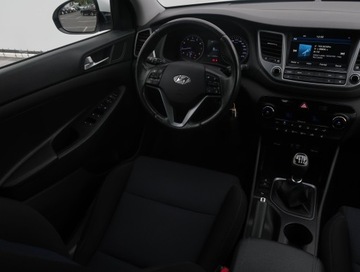 Hyundai Tucson III SUV 1.6 T-GDI 177KM 2016 Hyundai Tucson 1.6 T-GDI, Salon Polska, Navi, zdjęcie 6
