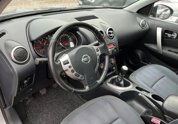 Nissan Qashqai I Crossover 2.0 140KM 2010 Nissan Qashqai2 panorama 7- osobowy 2.0 Benzyna 141KM, zdjęcie 18