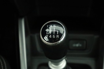 Suzuki Vitara III SUV Facelifting 1.4 BoosterJet 140KM 2019 Suzuki Vitara 1.4 BoosterJet, Salon Polska, zdjęcie 13