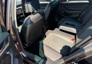 Volkswagen Passat 2021 Volkswagen Passat 2.0Tdi 150PS High line FULL LED El.Hak 93.000 km 2.0, zdjęcie 10