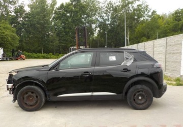 Peugeot 2008 II SUV 1.2 PureTech 130KM 2023 Peugeot 2008 Okazja 1.2 Benzyna 130KM, zdjęcie 9