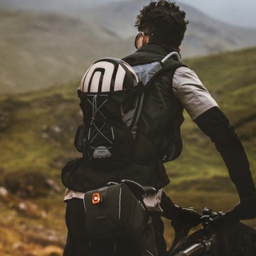 LAMPKA ROWEROWA TYLNA FORCE FLEA LED COB 70LM