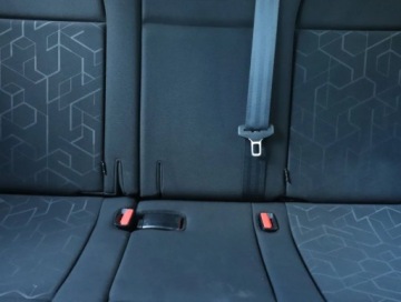 Peugeot 2008 I SUV Facelifting 1.2 PureTech 82KM 2018 Peugeot 2008 1.2 PureTech, Salon Polska, zdjęcie 9