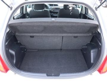 Toyota Yaris III Hatchback 5d 1.33 Dual VVT-i 99KM 2012 Toyota Yaris 1.33 Dual VVT-i, Salon Polska, zdjęcie 11