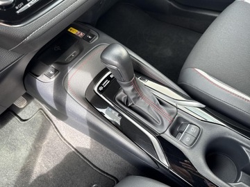 Toyota Corolla XII TS Kombi Facelifting 2.0 Hybrid Dynamic Force 196KM 2023 Toyota Corolla 2.0 Hybrid GR Sport Dynamic Seria E, zdjęcie 17