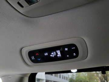 Chrysler Pacifica II 2017 chrysler pacifica Touring L* V6 3.6l Pentastar 291KM * :158, 071km, zdjęcie 22