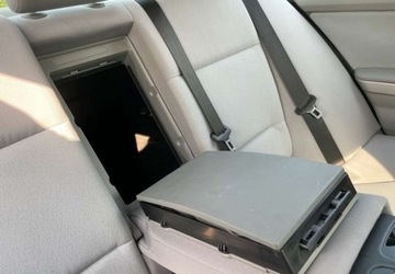 BMW Seria 3 E90-91-92-93 Limuzyna E90 318i 129KM 2006 BMW Seria 3 BMW Seria 3 318i 2.0 Benzyna 129KM, zdjęcie 30