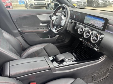 Mercedes CLA C118/X118 Coupe 2.0 250 224KM 2020 Mercedes-Benz CLA 250, zdjęcie 16