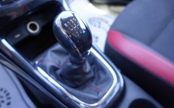 Opel Astra J Sports Tourer Facelifting 2.0 BiTurbo CDTI 195KM 2014 Opel Astra 2.0CDTI 195KM BiTurbo Wymieniony rozrzad Nowe opony Navi Skora, zdjęcie 21