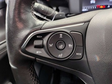 Opel Mokka II SUV 1.2 Turbo 130KM 2023 Opel Mokka Faktura VATAutomatElegancemodel 2023 1.2 Benzyna 130KM, zdjęcie 10