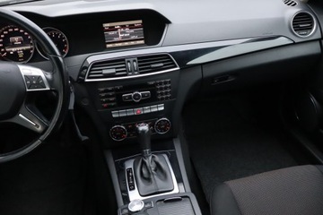 Mercedes Klasa C W204 Limuzyna 1.8 200 CGI BlueEFFICIENCY 184KM 2012 Mercedes C C 200, Salon Polska, Serwis ASO, zdjęcie 7