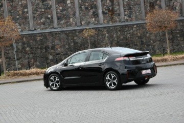 Opel Ampera 2012 Opel Ampera 1.4 150KM Hybryda Plug-in 2012r., zdjęcie 20