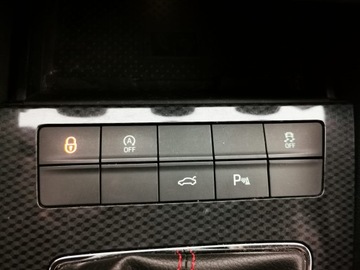 Skoda Octavia III RS Kombi Facelifting 2.0 TSI 230KM 2018 SKODA OCTAVIA III RS Kombi Facelifting 2.0 TSI 230KM, Salon Polska, Manual,, zdjęcie 19