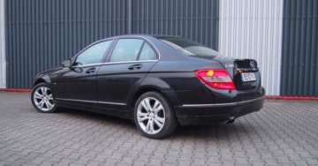 Mercedes Klasa C W204 Limuzyna 1.6 180 K BlueEFFICIENCY 156KM 2009 Mercedes-Benz Klasa C Benzyna Kompressor156KM Polskory Alu 1.6 156KM, zdjęcie 17