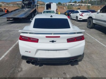 Chevrolet Camaro VI 2018 Chevrolet Camaro ZL1 2018 6.2l 6.2 Benzyna 650KM, zdjęcie 4