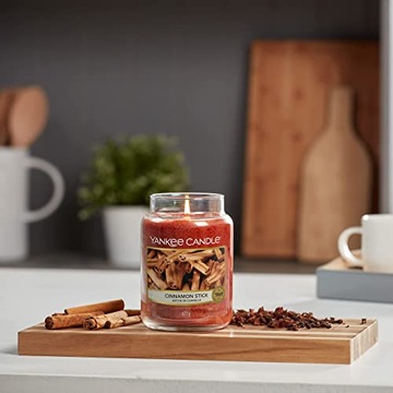 Ароматическая свеча Cinnamon Yankee Candle