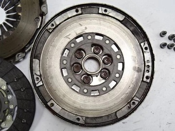 Alfa Romeo Giulietta 2.0 JTDM двухмассовый маховик