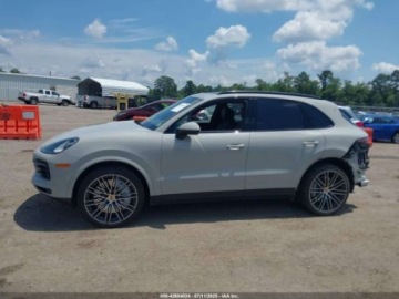 Porsche Cayenne III 2022 Porsche Cayenne Platinum Edition 2022 3.0l 3.0 Benzyna 335KM, zdjęcie 2