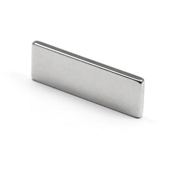 Неодимий магнит 30x15x2 мм пластин