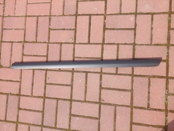 AUDI A3 8L 99-03 5D LISTWA DRZWI PRZÓD PRAWA DOLNA