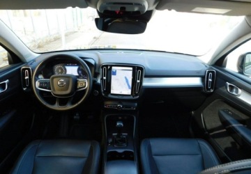 Volvo XC40 Crossover 2.0 D3 150KM 2020 Volvo XC 40 Skora Kamera Panorama Dach Model 2021r 2.0 Diesel 150KM, zdjęcie 6