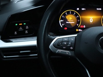 Volkswagen Golf VIII Hatchback 1.0 TSI 110KM 2022 VW Golf 1.0 eTSI, Salon Polska, VAT 23%, Klima, zdjęcie 17
