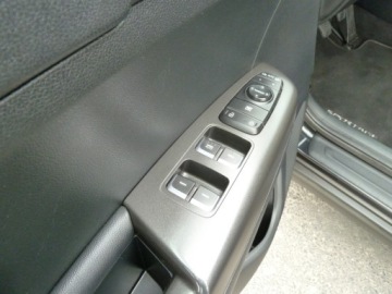 Kia Sportage IV SUV 1.6 GDI 132KM 2017 Kia Sportage NAWIGACJAPARKTRONICKAMERA COFANIASKORYZADBANAGWARACJA, zdjęcie 14