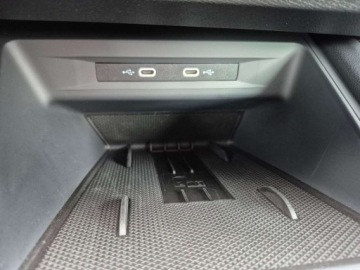 Cupra Formentor Crossover 1.5 TSI 150KM 2024 Cupra Formentor serwis ASO 1.5eTSI 150KM bezwypadkowy pakiety FullLink Amb, zdjęcie 29