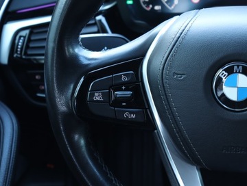 BMW Seria 5 G30-G31 Limuzyna 520i 184KM 2019 BMW 5 520i, Automat, Skóra, Navi, Klima, zdjęcie 21
