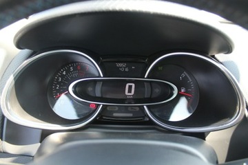 Renault Clio IV Hatchback 5d Facelifting 1.2 Energy TCe 118KM 2016 Renault Clio ROK 2016 POJ 1,2 118KM, zdjęcie 15