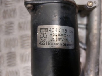 MECHANIZMUS STĚRAČE + MOTOREK PŘEDNÍ MERCEDES-BENZ W203 C220 A2038200342