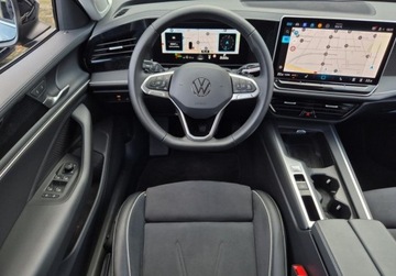 Volkswagen Passat B8 Variant Facelifting 1.5 TSI EVO 150KM 2025 Volkswagen Passat 1.5eTSI 150KM DSG Business ACC HAK Kamera360 Climatronic, zdjęcie 19