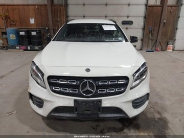 Mercedes GLA I 2018 Mercedes-Benz GLA 2018 MERCEDES-BENZ GLA 250 4MATIC 2.0 Benzyna 208KM, zdjęcie 9