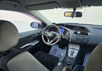 Honda Civic VIII 2007 Honda Civic Sliczna 1.3 Benzyna AUTOMAT Bogata Wersja ORYGINAL Zadbany SER, zdjęcie 4