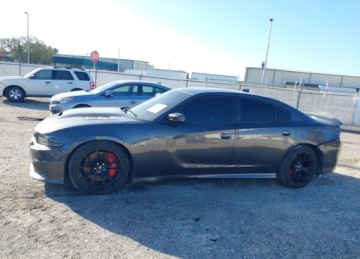 Dodge Charger VII 6.4 HEMI V8 492KM 2019 Dodge Charger 2019r., Scat Pack Rwd, 6.4L, od ubezpieczalni 6.4 Benzyna, zdjęcie 7