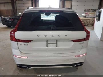 Volvo XC60 II Crossover T5 250KM 2020 Volvo XC 60 T5 R-Design 2020 2.0l 2.0 Benzyna 250KM, zdjęcie 4