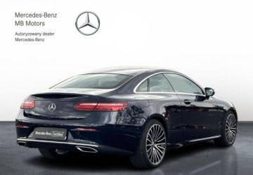 Mercedes Klasa E W213 Coupe 2.0 300d 245KM 2020 Mercedes-Benz Klasa E E300d Coupe AMG C238 Distronic Led Elektryczne Fotel, zdjęcie 4