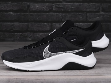 Buty męskie, sportowe Nike Legend Essential 3 NN