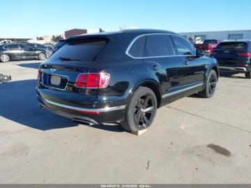 Bentley Bentayga 2017 Bentley Bentayga W12 2017 6.0 Benzyna 600KM, zdjęcie 5